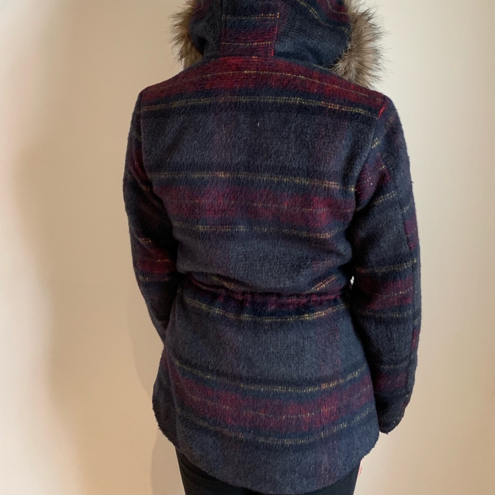 Winter Jacket NWOT - Picture 2 of 3